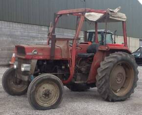 1973 MASSEY FERGUSON 148 Multipower 3 cylinder diesel TRACTOR Reg. No. RCF 605M Serial No. 148/605284 A clean and original 148 Multipower originally used in a Suffolk vineyard. Described as being in barn find condition, complete with cab and cladding and 