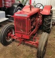 1936 INTERNATIONAL McCORMICK W12 4 cylinder petrol TRACTOR