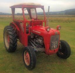 1963 MASSEY FERGUSON 35X 3cylinder diesel TRACTOR Reg. No. 757 FWX Serial No. 1989005 Fitted with a cab, and a Perkins A3.152 diesel engine, stated to be a low houred example. HPI Checks show an active registration and V5C is said to be available