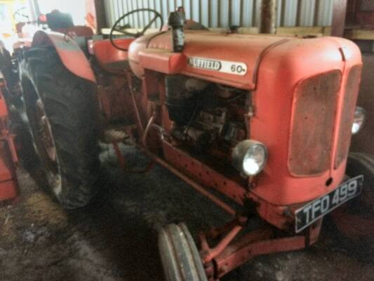 1964 NUFFIELD 460 4 cylinder diesel TRACTOR Reg. No. TFO 499 Fitted with a lighting set and appearing to be in good straight order