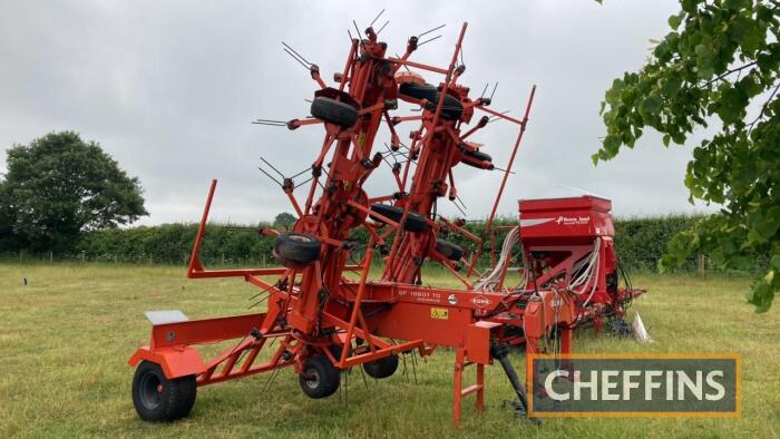 2003 Kuhn GF10601 TO Digidrive mounted hydraulic folding 10 rotor tedder together with spares Serial No. B0352 INCLUDED BY KIND PERMISSION