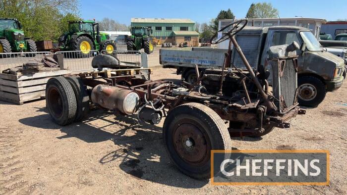 1947 VULCAN short wheelbase Tipper LORRY Reg. No. KKX 451 Chassis No. 6PF3639 A restoration project that is supplied as a rolling chassis with Perkins P6 engine fitted, the cab is present and supplied. Stated to be very original and complete with Pilot