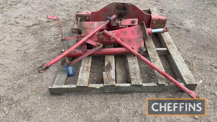 Massey Ferguson Loader Brackets & Rams