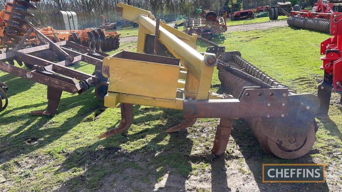 McConnel 3.5m 7 Leg Shakerator c/w DD packer