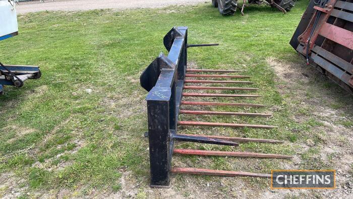 Large Muck Fork c/w Sanderson/Claas brackets