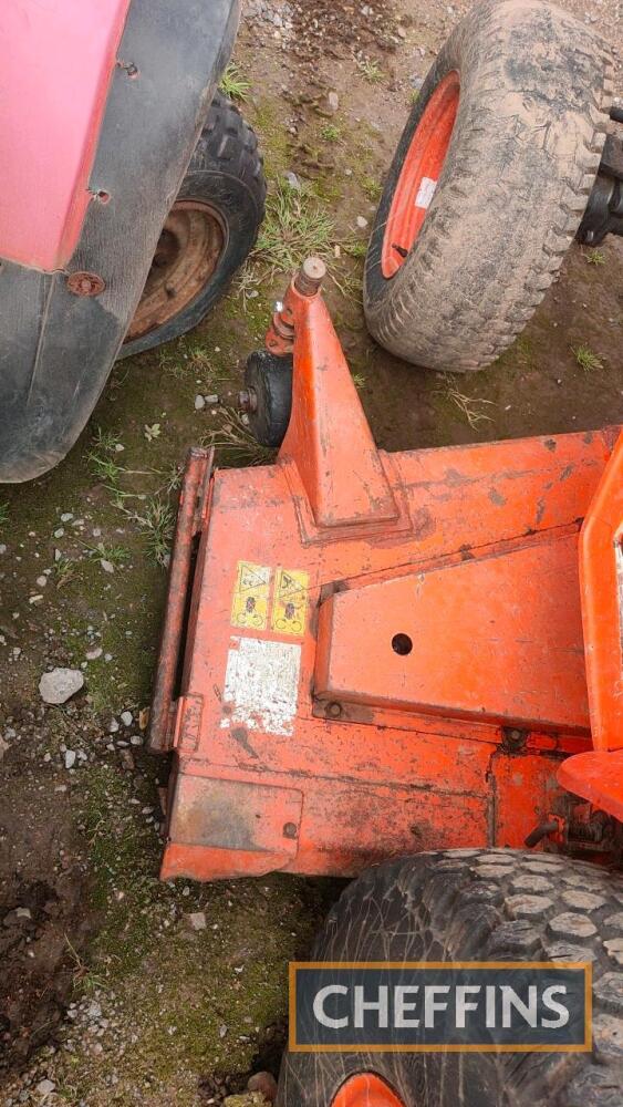 Kubota B2400 HST 4wd Compact Tractor c/w hydrostatic transmission, 60in ...