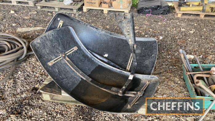 2no. JCB mudguards