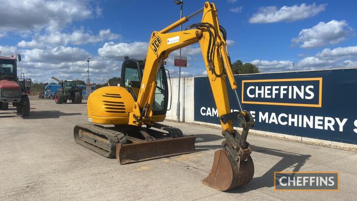 2004 JCB 8080 Rubber Tracked Excavator fitted with digging bucket & dozer blade, 2no. operators manuals in office Showing 2170 Hours Ser. No. SLP08080E1024251 Ex CITB Construction UNRESERVED LOT