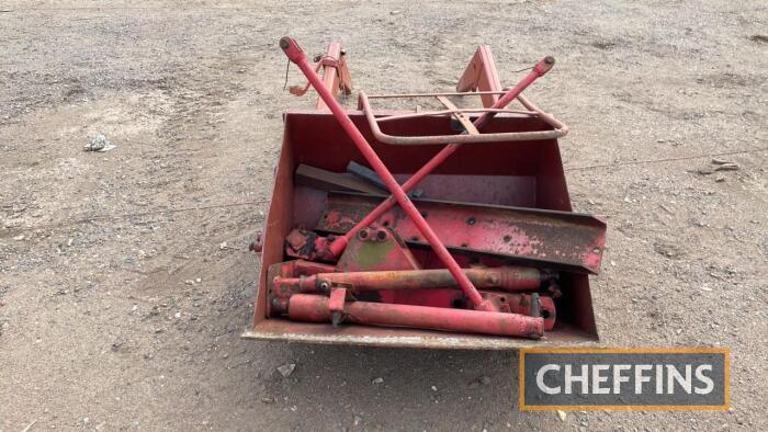 Massey Ferguson Front Loader c/w bucket brackets & rams