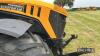 2016 JCB 4220 4wd TRACTOR Reg. No. YY16 AHZ Serial No. JCB43X60CG2184686 Hours: 7,500 - 25