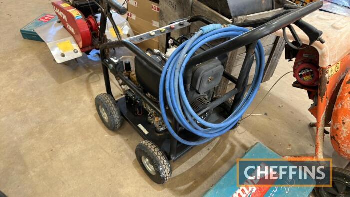 Pressure Washer Sealy 10hp Diesel Engine 290 Bar key in office