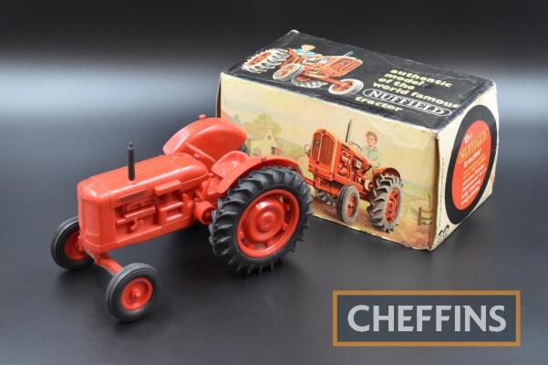 Raphael Lipkin plastic model Nuffield tractor in red, boxed, 8.5ins long