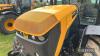 2015 JCB 4220 4wd TRACTOR Reg. No. AE65 XFR Serial No. JCB43X60J02184263 Hours: 8,019 - 18