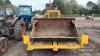 1971 INTERNATIONAL B100 Drott TRACKED LOADING SHOVEL Serial No. B7765 Fitted with 4in1 bucket. Complete with Rubery Owen tilt bed trailer purchased new with tractor - 2