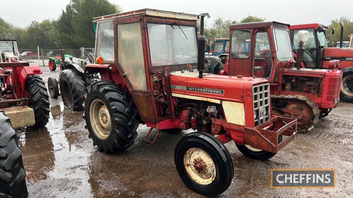 1974 INTERNATIONAL 384 4cylinder diesel TRACTOR Stated to be in good running order