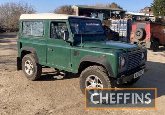 2003 LAND ROVER DEFENDER 90 TD5 2495cc diesel 4X4 Reg. No. BJ03 UUF Chassis No. SALLDVA573A654692 MOT Expiry: 31st Jan 2024 Miles: c.35,000 (believed correct) Fitted with new tyres all round, alloy wheels, rear windows, adjustable height tow bar and