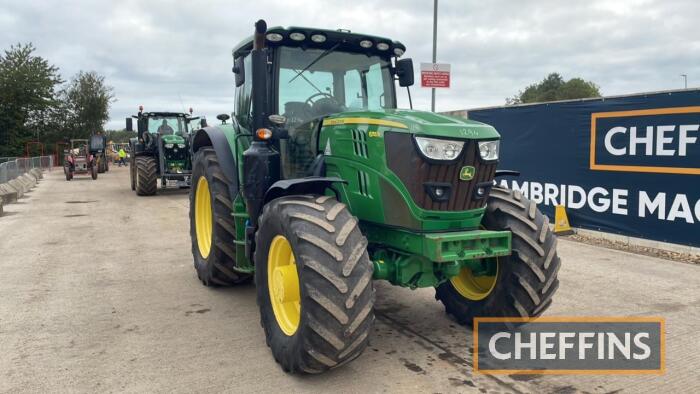 John Deere 6155R Tractor c/w 50k, Auto Quad, tls & cab suspension, electric joystick, sun roof, 4 E-scvs, vendor to supply registration documents Hours: approx 5380 Reg. No. PJ67 DSU