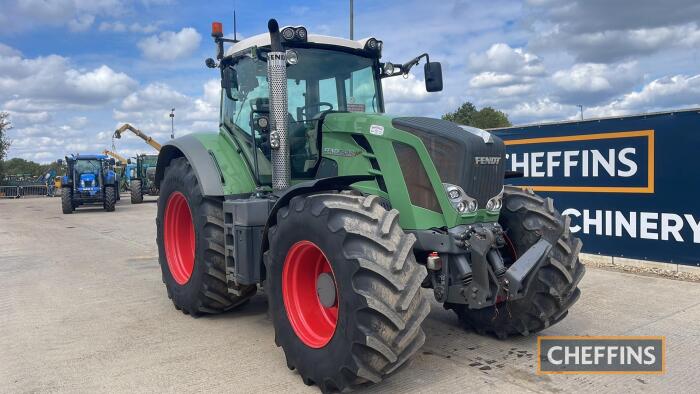 Fendt 828 Tractor c/w 65kph, front linkage, 2 front valves, LED work lights, 4 rear valves, Isobus, GPS ready, 710/70 R42 & 600/70 R30 BKT tyres, Trimble CFX 750 guidance Hours: approx 6570 Reg. No. FX65 CFP Ser. No. 836233459