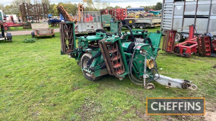 Ransome TG4650 Trailed Set of Gang Mowers