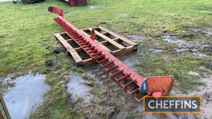 Kuhn 4m Scraper Bar for Maxi-Packer roller