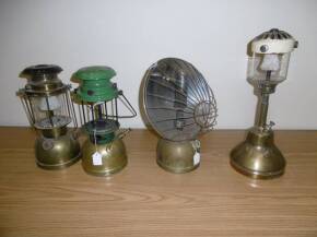 Bialaddin paraffin lamps and heater (4)