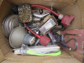 Box of mixed automobilia, including Austin hub caps