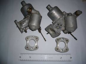 S.U. Carburettor two off body AUC 6040 5Tag No AUC771 with manifold spacers/adaptors