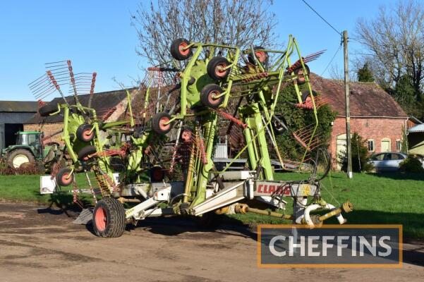 c2004 Claas Liner 3000 trailed hydraulic folding 4rotor rake Serial No. 60501801