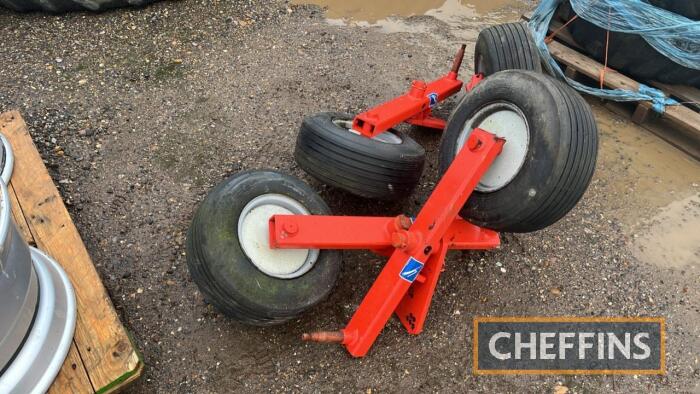 4no. Kuhn Rake/Tedder Land Wheel Arms & Wheels unused