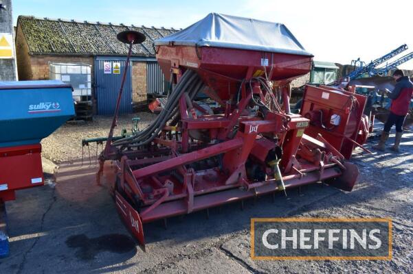 Accord Pneumatic DA Suffolk coulter drill with following tines and mounted to Lely Terra 300-35 power harrow with packer roller, 3m Serial No. 028635