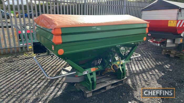 2004 Amazone ZA-M 1200 mounted twin disc fertiliser spreader with headland guard and 2no. S500 hopper extensions Serial No. ZAM0022111