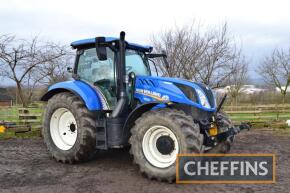 2019 New Holland T6.175 50kph 4wd Dynamic Command TRACTOR. Fitted with front linkage and PTO, 1no. front spool service, front and cab suspension, guidance ready, hydraulic top link on Trelleborg TM800 650/65R38 rear and BKT Agrimax 540/65R28 front wheels 