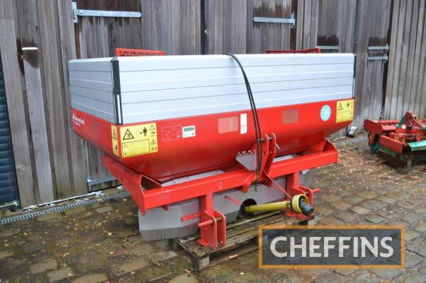 2009 Kvernland Exacta-CL mounted fertiliser spreader Serial No. VN2100001255