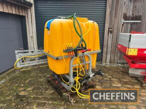 Jar-met mounted 1000litre sprayer, with manual folding booms, 12m Serial No. P328 Note: New valve head fitted