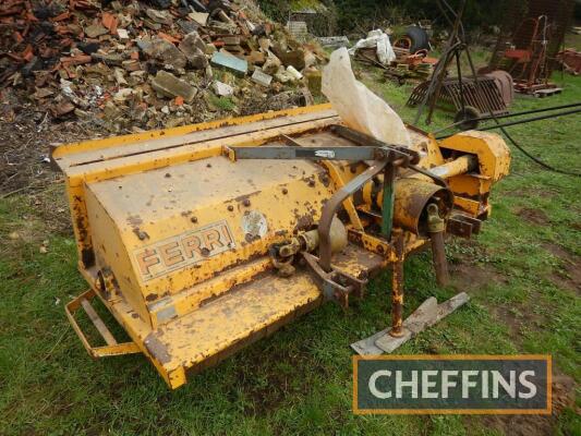 Ferri F200 mounted straw chopper, 2m Serial No. 3235