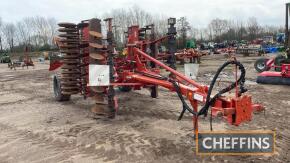 2006 Kuhn Optimer Trailed Hydraulic Folding Disc Packer