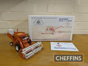 1963 Gleaner Model A Allis Chalmers 1:32 scale model combine harvester by Chestnut Miniatures, boxed, Ltd No. 103 of 500