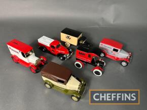 Massey Ferguson, qty of branded money boxes by ERTL