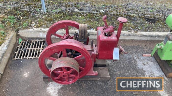 Amanco twin flywheel stationary engine