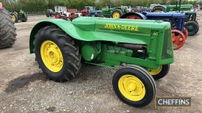 1936 JOHN DEERE AO 2cylinder petrol TRACTOR An older restoration that was imported from Canada in 2010