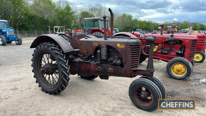 1937 MASSEY HARRIS Challenger 4cylinder petrol TRACTOR Serial No. 133712 This rowcrop tractor is described by the vendor as being in good original condition