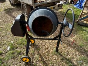 Electric Cement Mixer UNRESERVED LOT