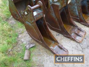 2009 Hill 12inch excavator bucket. 65 mm pins