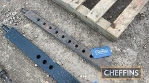 9 hole flat drawbar CAT 1