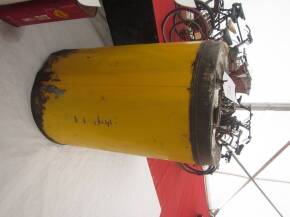 Shell 5gallon advertising drum on Tellus oil and parts contents