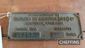 Taskers of Andover (1932) Ltd cast iron sign 6 x 2.25ins