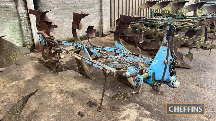 Ransomes TS84A mounted 3 furrow reversible plough