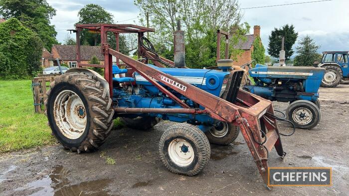 1975 FORD 7000 diesel TRACTOR Reg No. HUF 479N Serial No. B949629 Fitted with Farmhand front loader