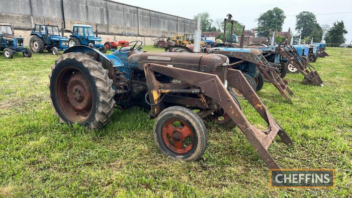 FORDSON Super Major diesel TRACTOR Reg No. WUJ 678 (expired) Serial No. 1620974 Fitted with SteelFab front loader. Supplied by R.P. Ravenhill Ltd, Hereford