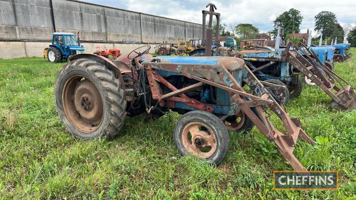 1961 FORDSON Super Major diesel TRACTOR Reg No. XBL 443 Serial No. 1595264 Engine No. 5233393 Fitted with SteelFab front loader